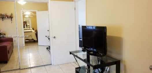 Building Photo - 2787 SW 34th Ct