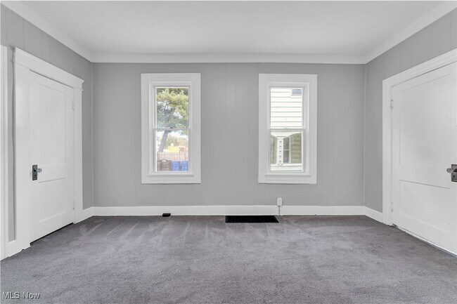 Building Photo - 3122 W 30th St