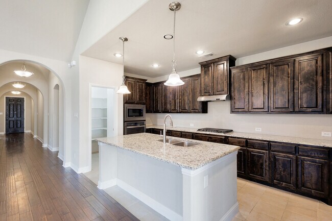 Building Photo - 15609 Canyon Ridge