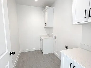 Building Photo - 366 Forty