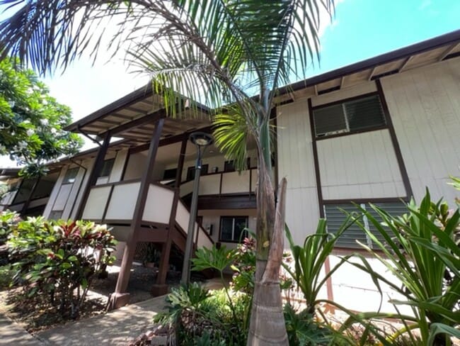 Building Photo - Upgraded Spacious 2 Bedrooms, 2 Full Bath ...