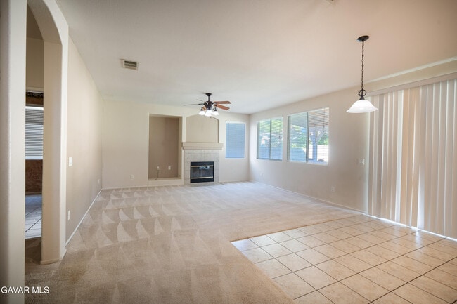 Building Photo - 40270 Vista Pelona Dr