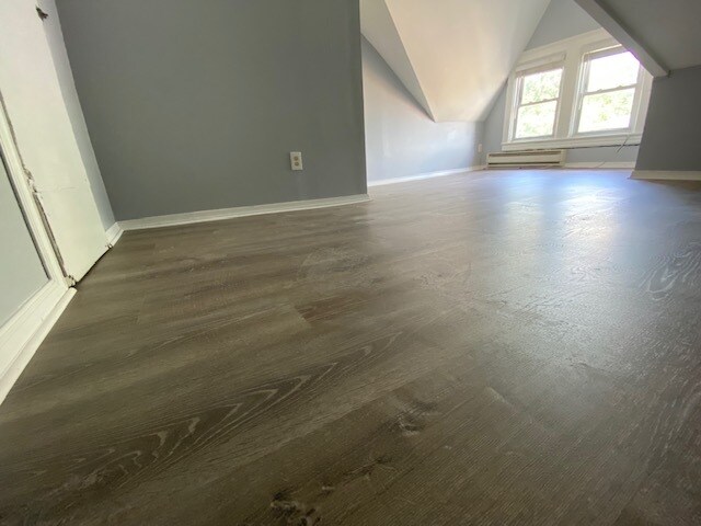 Building Photo - 112 Walnut St