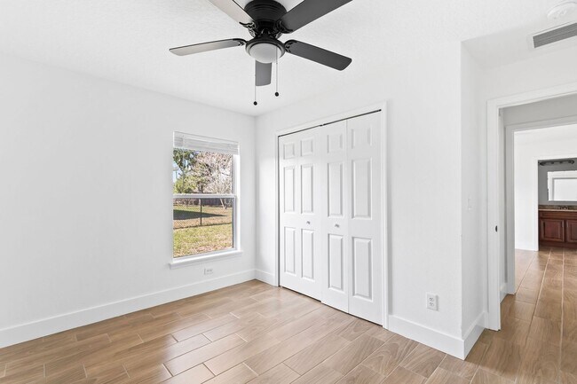 Building Photo - 4 Bedroom SFH in Palm Coast