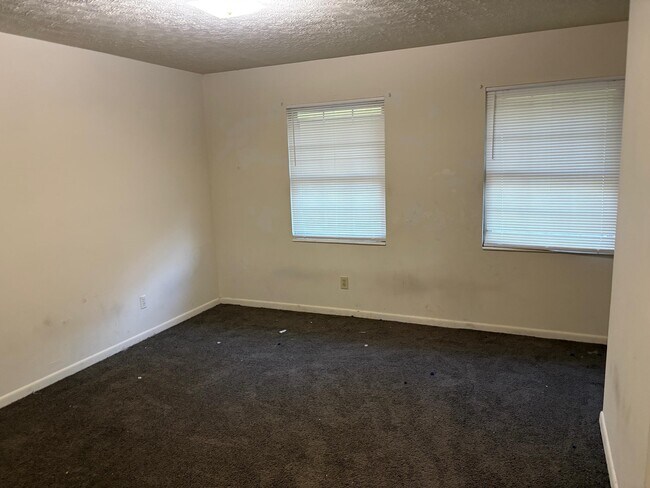 Building Photo - 1742 Hartsfield Rd