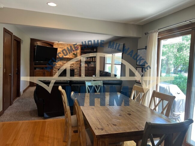 Building Photo - 6570 Radburn Ln