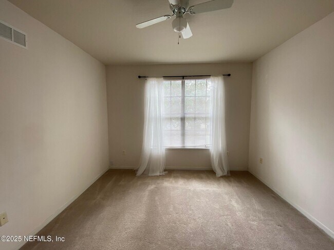 Building Photo - 12700 Bartram Park Blvd
