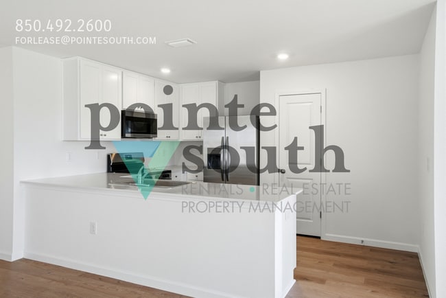 Building Photo - 16101 Eden St