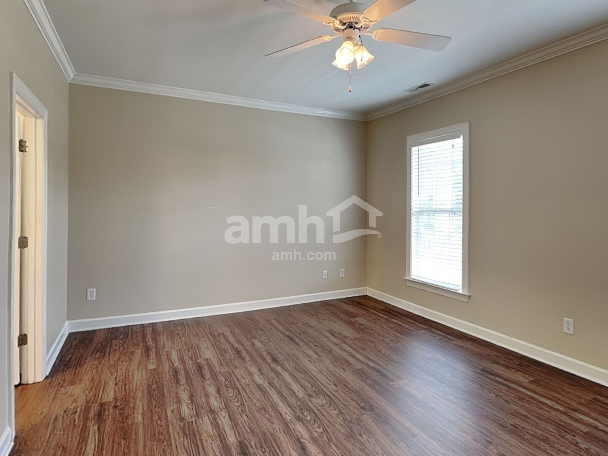 Building Photo - 4307 Sages Ave