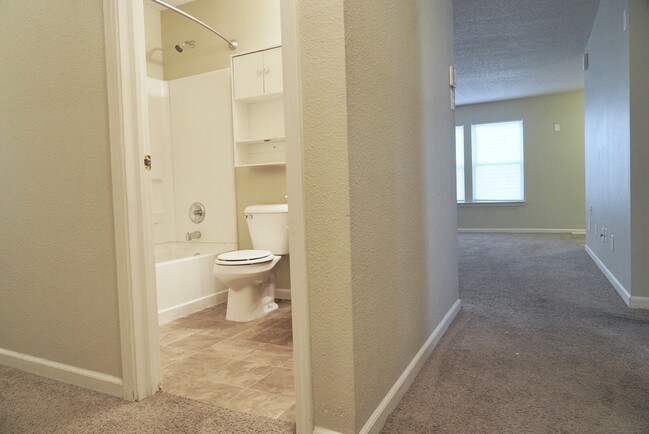 Building Photo - 9201 Ogden Dunes Ct