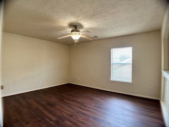 Building Photo - 25138 Bluma Ranch Dr