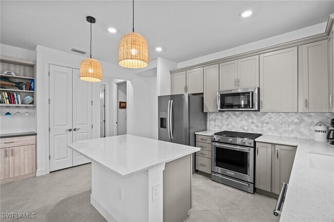 Building Photo - 17440 Corsini Dr