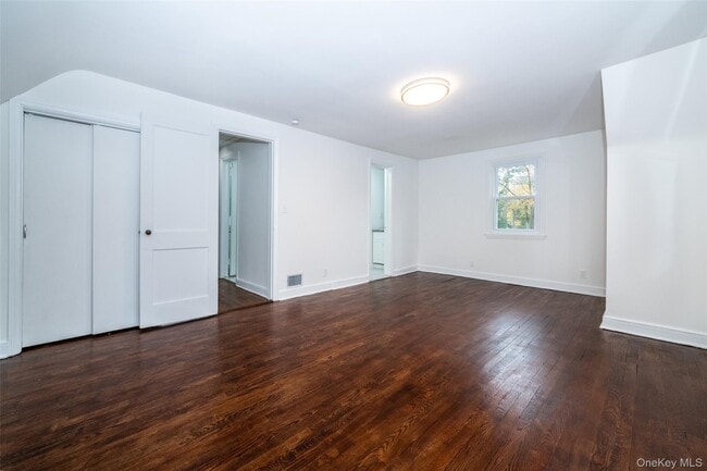 Building Photo - 83 Stevenson Ave