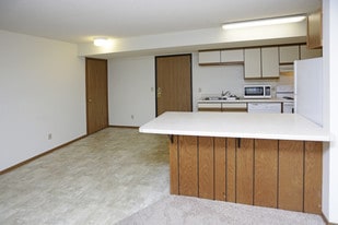 Interior Photo - College Living St. Cloud