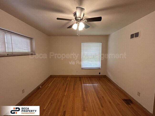Building Photo - 1131 Claytonia Terrace