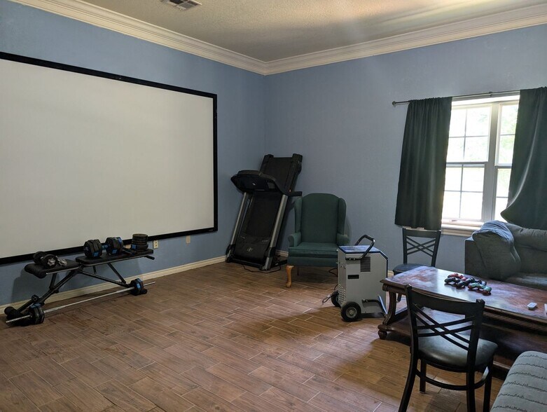 Building Photo - 6713 Lago Ranchero Dr