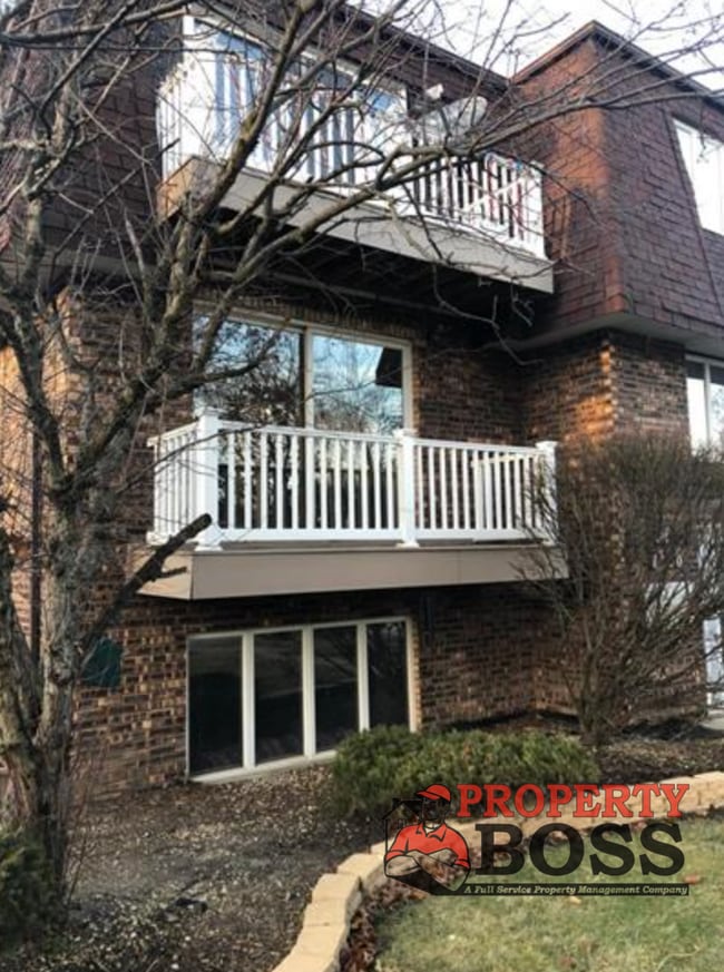 Primary Photo - 1310 Woodhollow Ct