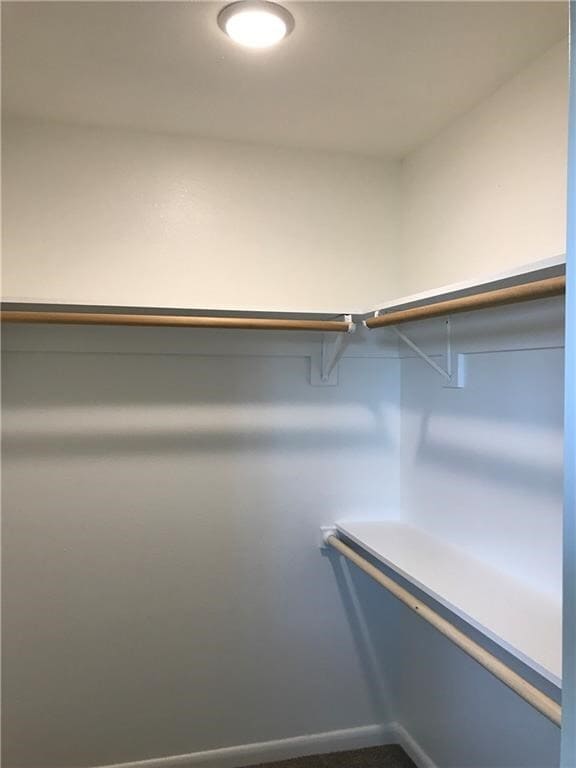 Building Photo - 301 Crestview Dr