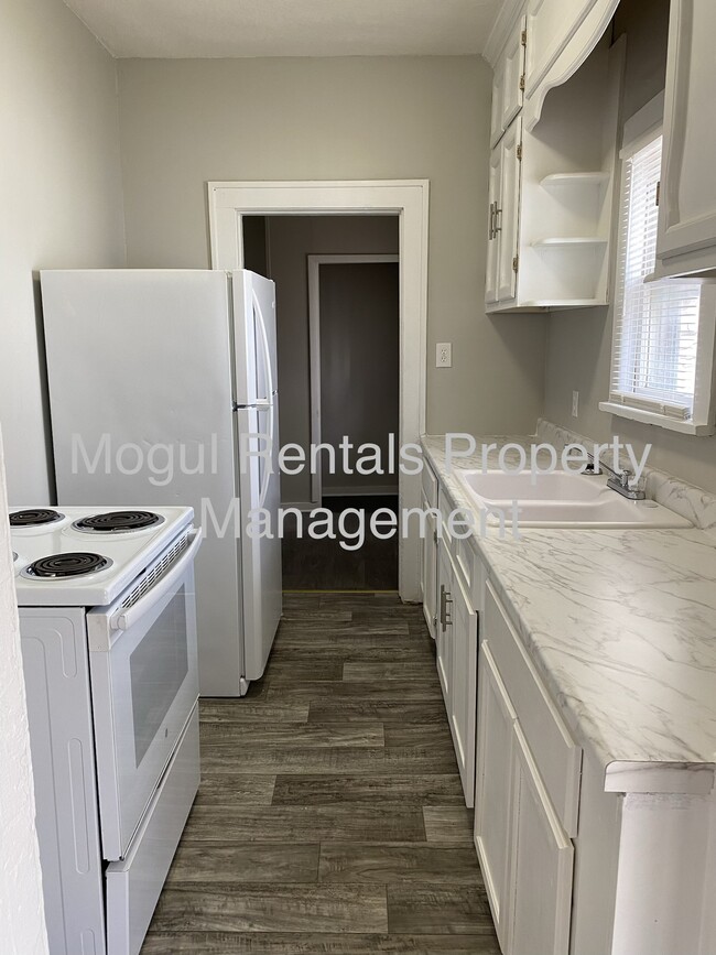 Building Photo - 1717 S Wichita St