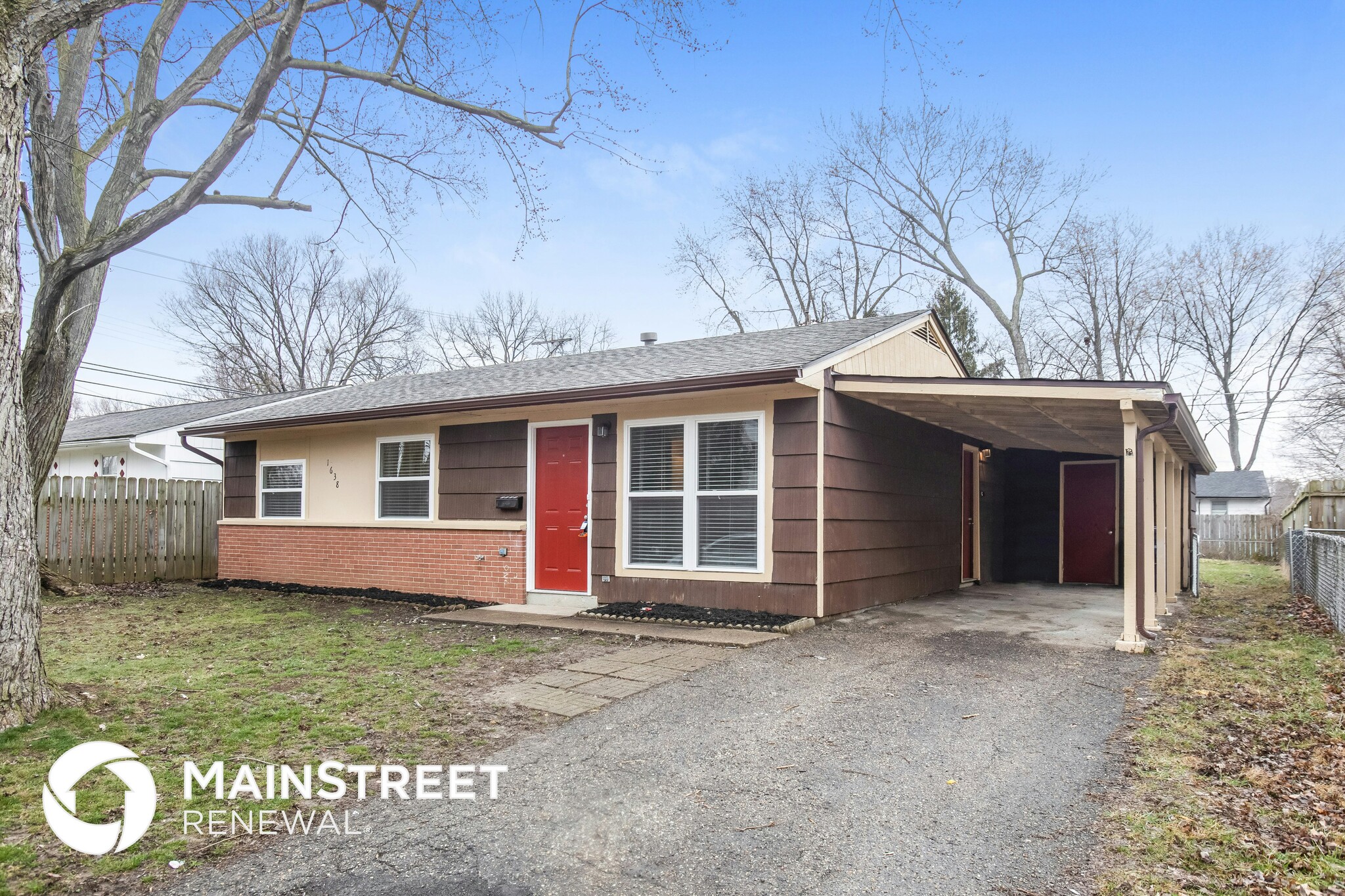 Building Photo - 1638 Clyde Pl