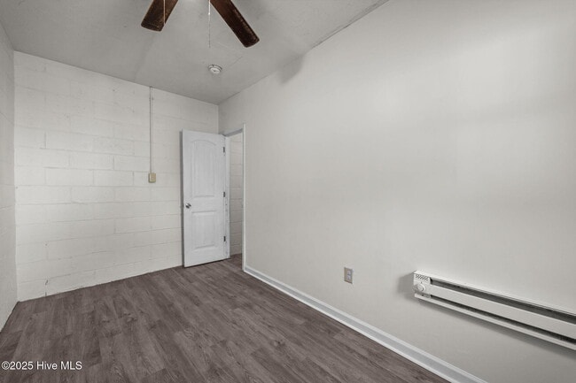 Building Photo - 700 2nd Ave
