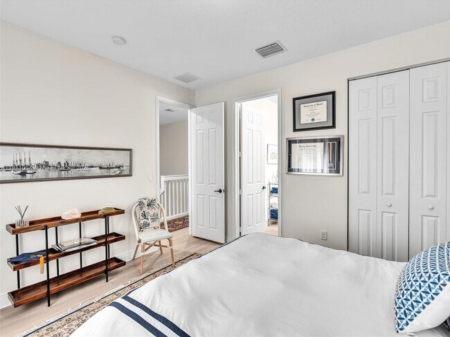 Building Photo - 3752 NW 85th Terrace