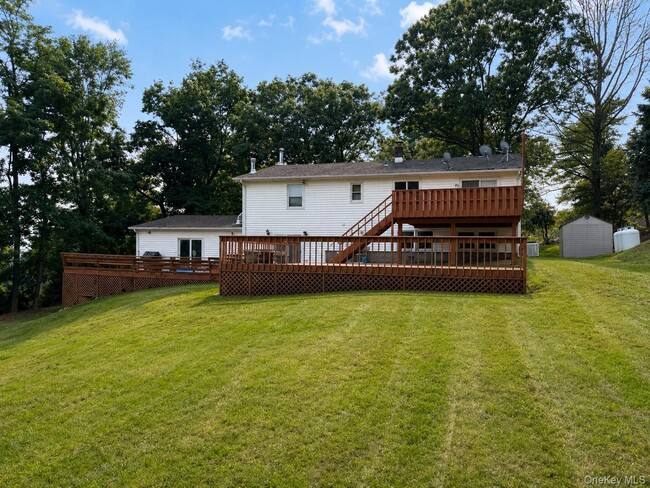 Building Photo - 1618 Morningview Dr