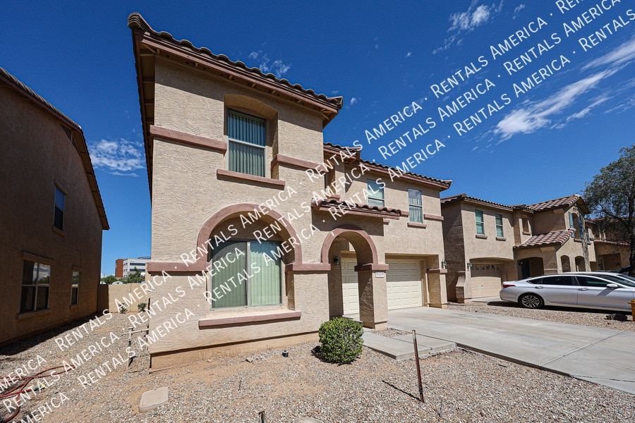 Building Photo - 9410 W Virginia Ave