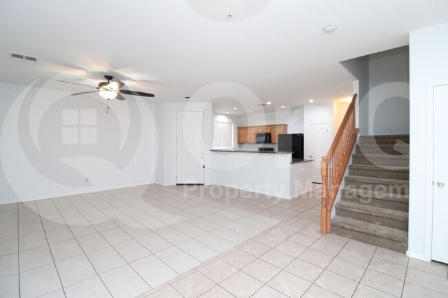 Building Photo - 8147 W Lynwood St
