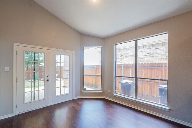 Building Photo - 2324 Spruce Springs Way