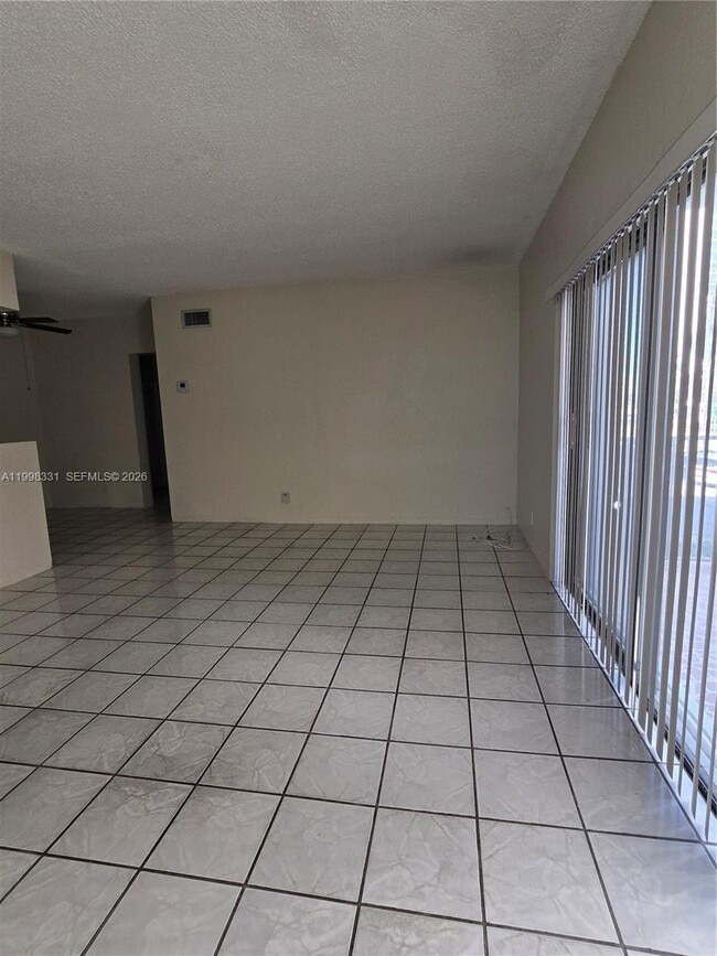 Building Photo - 2600 S Ocean Dr