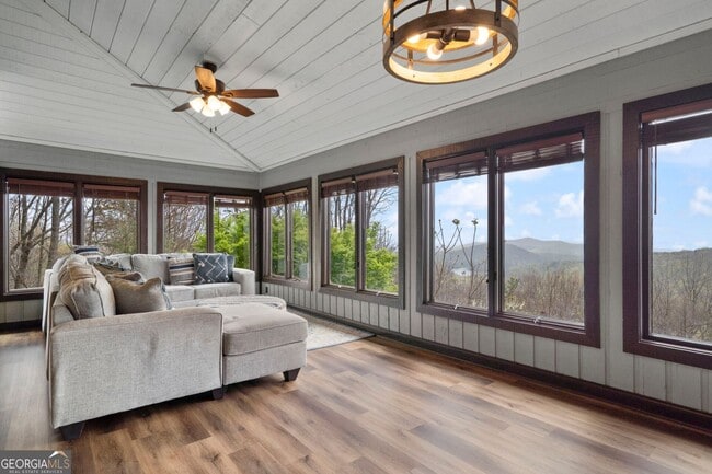Building Photo - FULLY FURNISHED! Magnificent Panoramic Vie...