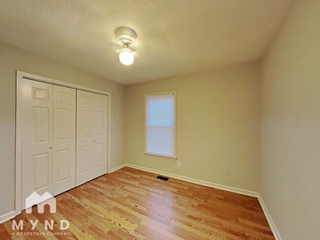 Building Photo - 158 Wendy Way