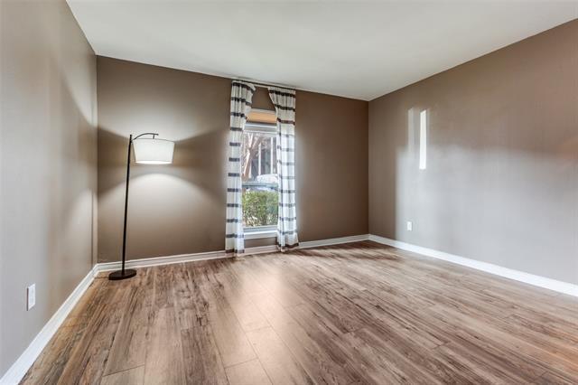 Building Photo - 15926 Stillwood St