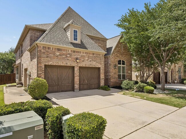 Building Photo - 9004 Cypress Creek Rd
