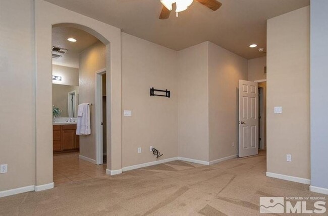 Building Photo - 1828 Wind Ranch Rd