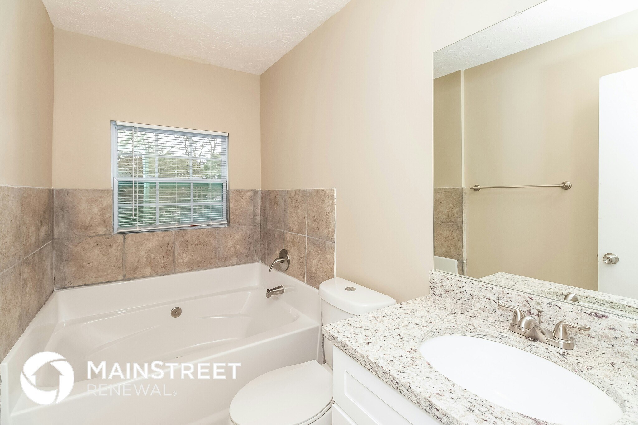 Building Photo - 1361 Wrens Ct