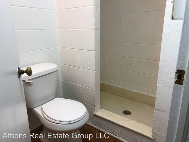Building Photo - 1 br, 1 bath House - 180 Mell Street