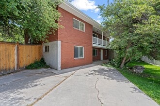 Building Photo - 1590 Nicholls Rd