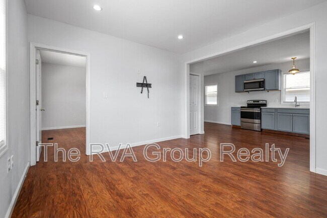 Building Photo - 2517 Haden Ave