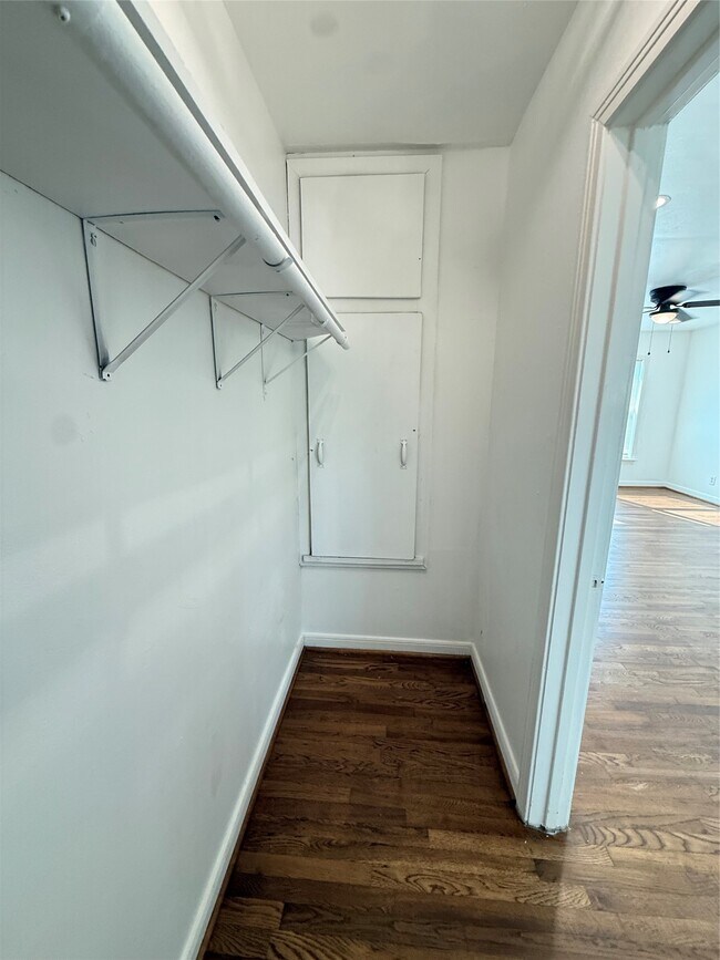 Building Photo - 1848 Portsmouth St