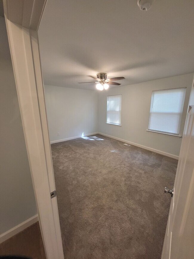 Building Photo - 4109 Timberland Dr