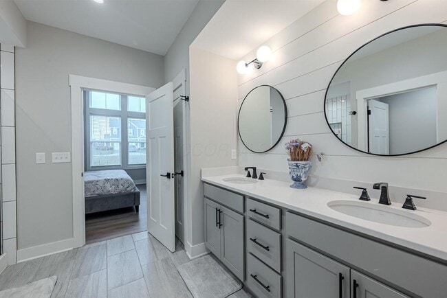 Building Photo - 8838 Eliot Dr