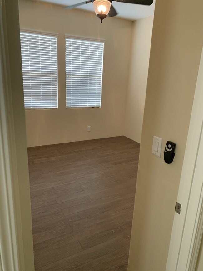 Building Photo - 91-1447-1447 Kaikohola St