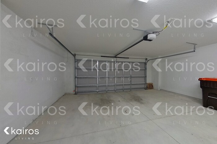 Building Photo - 228 Fisher Rd