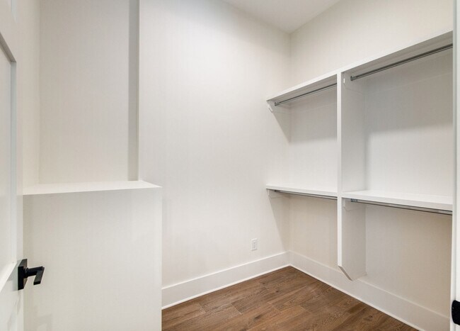 Building Photo - 4031 Natures Lndg Dr