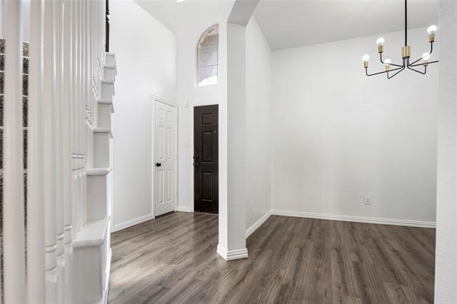 Building Photo - 2000 Webb Dr