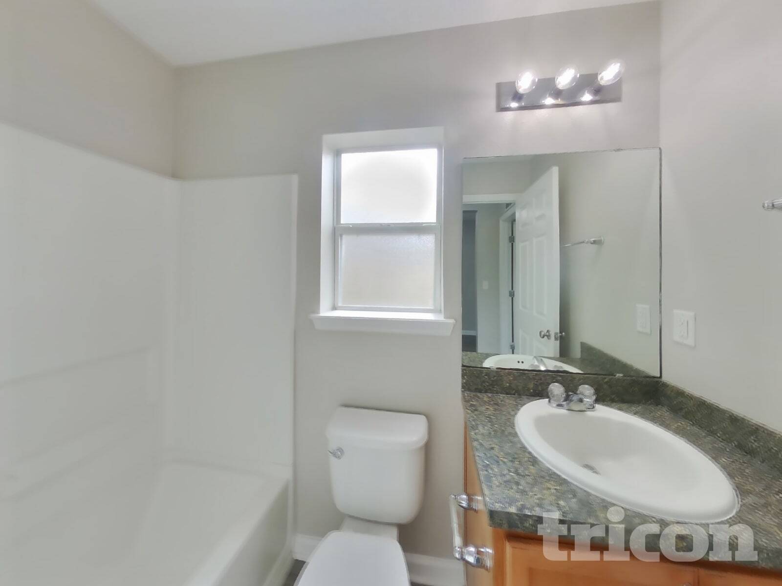 Building Photo - 12034 Alexandra Dr