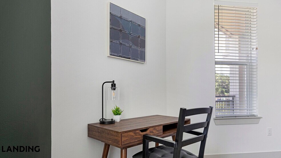 Building Photo - 18111 La Cantera Terrace