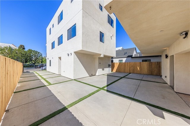 Building Photo - 2426 S West View St